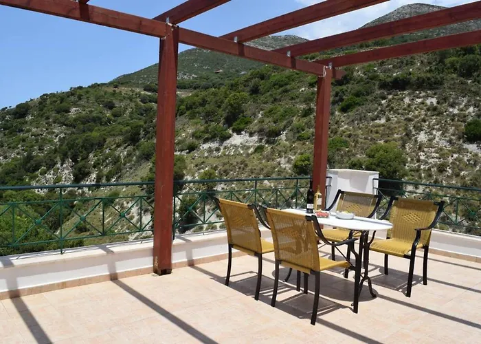 With Outdoor Jacuzzi